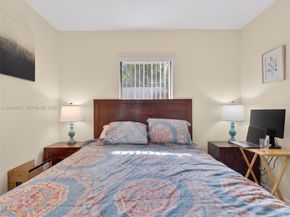 64 Meadows Dr, Boynton Beach FL 33436