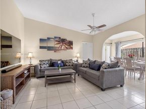 64 Meadows Dr, Boynton Beach FL 33436
