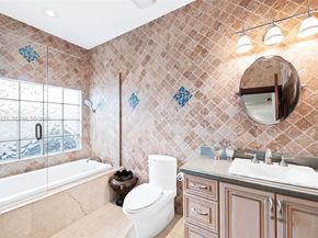 7372 Mahogany Bend Ct, Boca Raton FL 33434
