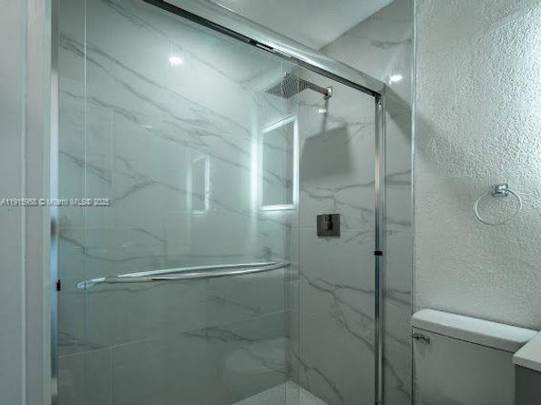 1508 NW 32nd Ave, Lauderhill FL 33311