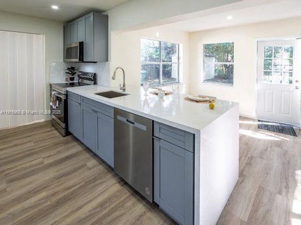 1508 NW 32nd Ave, Lauderhill FL 33311