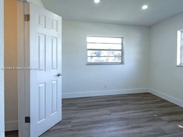 1508 NW 32nd Ave, Lauderhill FL 33311