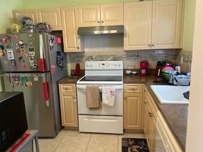 9350 Sunrise Lakes Blvd 109, Sunrise FL 33322