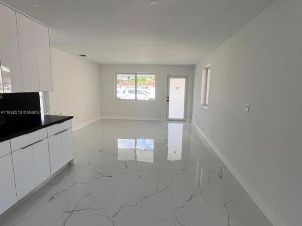 4787 E 8th Ct, Hialeah FL 33013