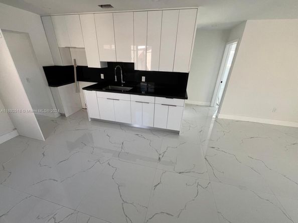 4787 E 8th Ct, Hialeah FL 33013