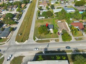 973 NW 8th St, Homestead FL 33030