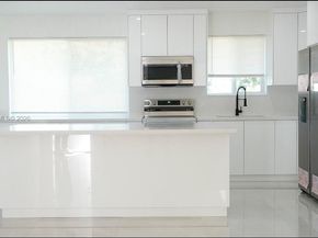 973 NW 8th St, Homestead FL 33030