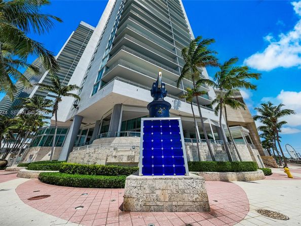 Undisclosed Address #A11926274, Miami FL 33131