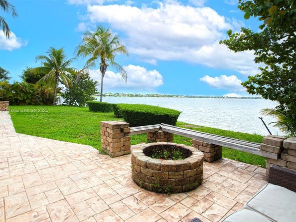 17018 SW 52nd Ct, Miramar FL 33027