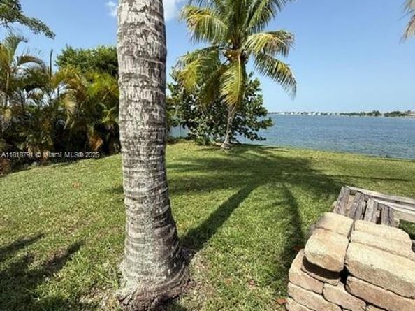 17018 SW 52nd Ct, Miramar FL 33027