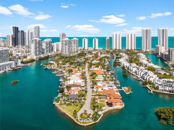 306 Atlantic Ave, Sunny Isles Beach FL 33160