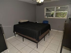 17940 NE 6th Ct, Miami FL 33162