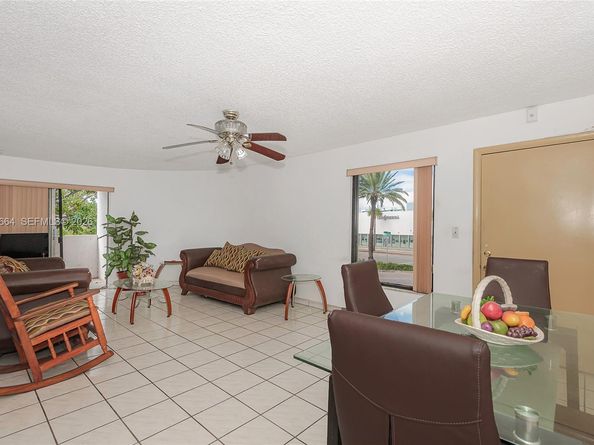 2000 Biarritz Dr 201, Miami Beach FL 33141