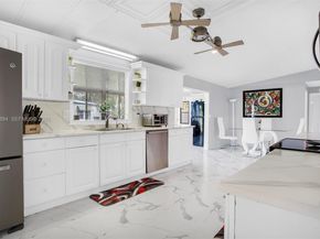 5103 NW 1st Way, Deerfield Beach FL 33064