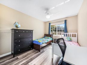 8945 NW 38th Dr 17, Coral Springs FL 33065