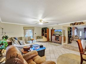 441 NW 33rd Ter, Lauderhill FL 33311