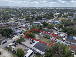 3035 NW 93rd St, Miami FL 33147