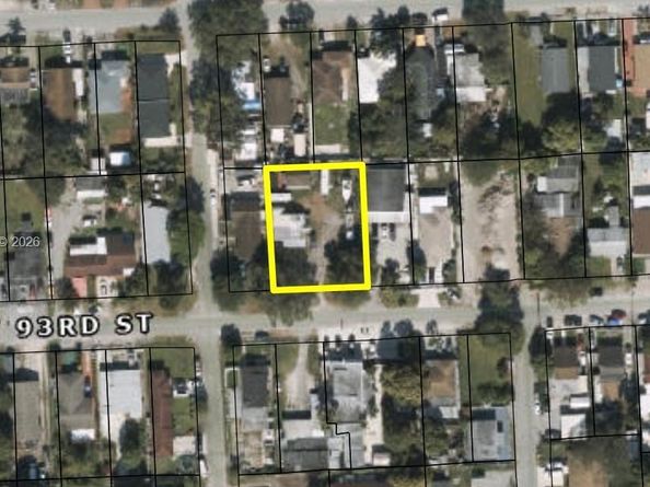 3035 NW 93rd St, Miami FL 33147