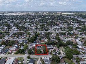 3035 NW 93rd St, Miami FL 33147