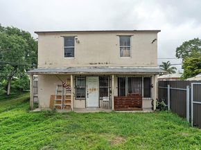 3035 NW 93rd St, Miami FL 33147