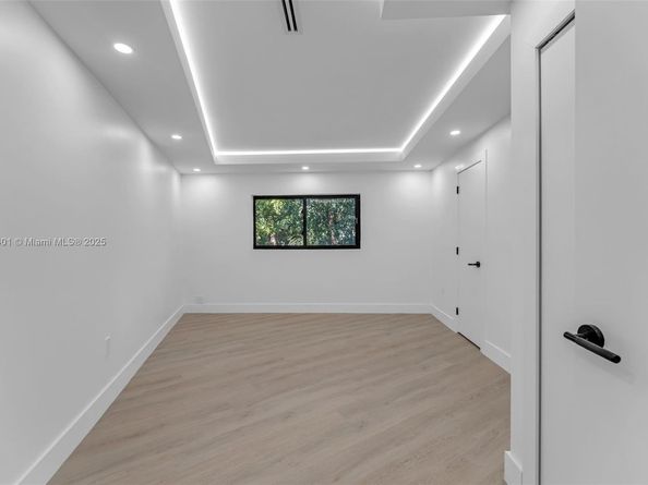 6525 SW 133rd Dr, Pinecrest FL 33156