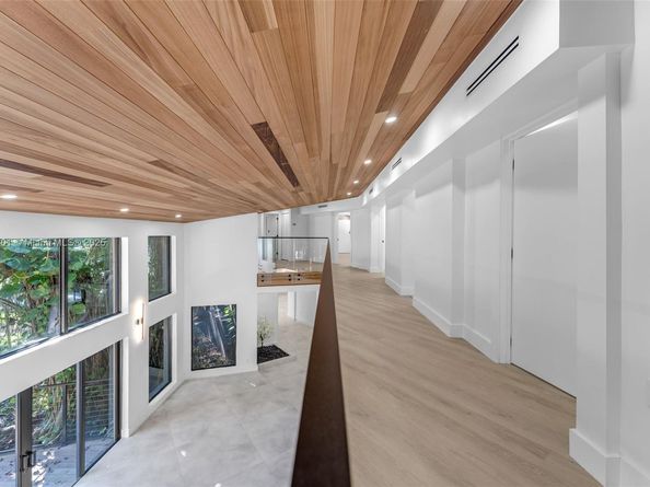 6525 SW 133rd Dr, Pinecrest FL 33156