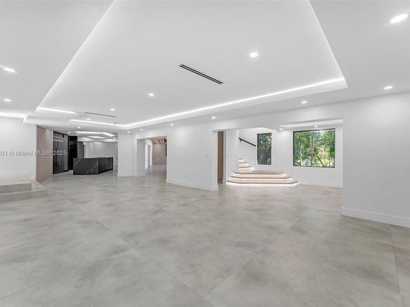 6525 SW 133rd Dr, Pinecrest FL 33156