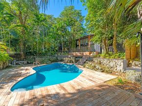 6525 SW 133rd Dr, Pinecrest FL 33156