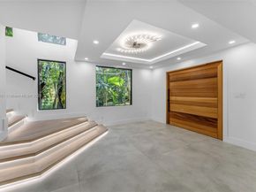 6525 SW 133rd Dr, Pinecrest FL 33156