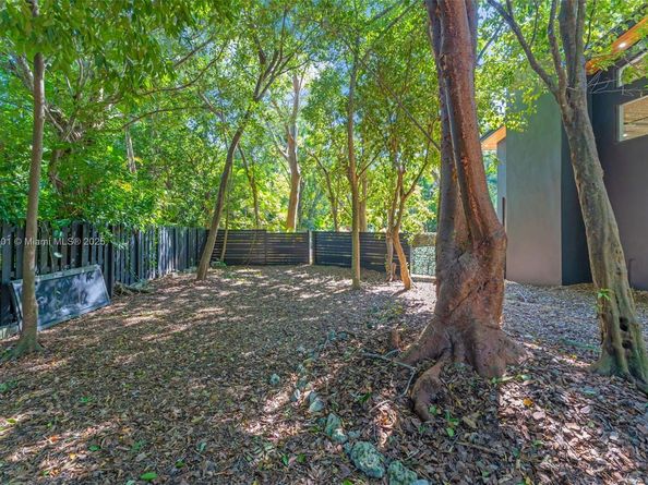 6525 SW 133rd Dr, Pinecrest FL 33156