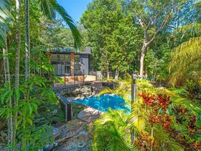 6525 SW 133rd Dr, Pinecrest FL 33156