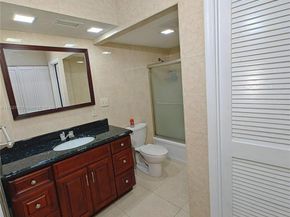 7051 Environ Blvd 433, Lauderhill FL 33319