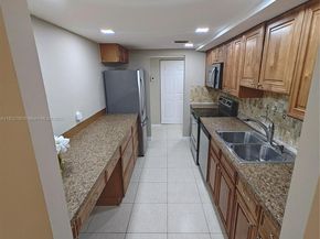 7051 Environ Blvd 433, Lauderhill FL 33319