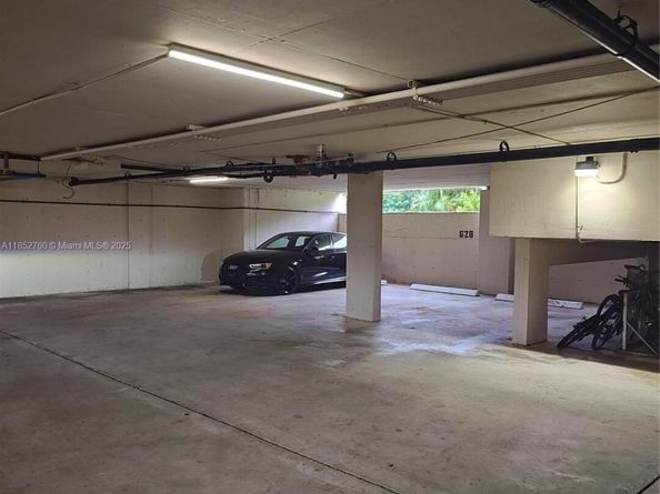 7051 Environ Blvd 433, Lauderhill FL 33319