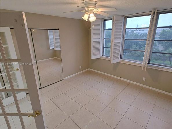 7051 Environ Blvd 433, Lauderhill FL 33319