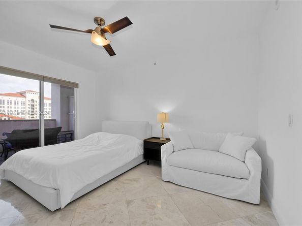 10 Aragon Ave 810, Coral Gables FL 33134