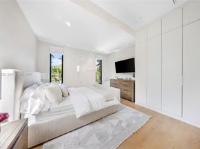 4515 N Michigan Ave, Miami Beach FL 33140