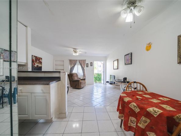 15610 NE 6th Ave 10B, Miami FL 33162