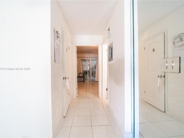 15610 NE 6th Ave 10B, Miami FL 33162