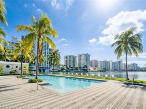 6101 Aqua Ave 903, Miami Beach FL 33141