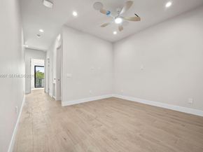 1137 NE 11th ave, Fort Lauderdale FL 33301