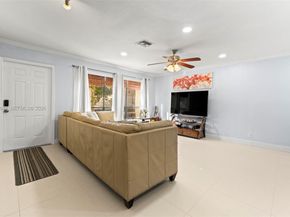 3370 Beau Rivage Dr B8, Pompano Beach FL 33064