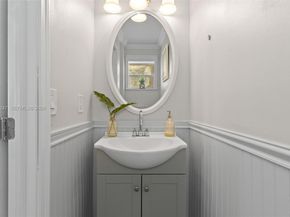 3370 Beau Rivage Dr B8, Pompano Beach FL 33064