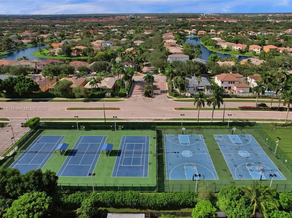 12974 SW 24th St, Miramar FL 33027