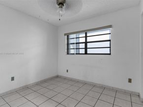 18370 Mediterranean Blvd 125, Hialeah FL 33015