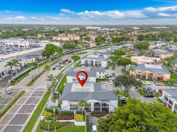 18370 Mediterranean Blvd 125, Hialeah FL 33015