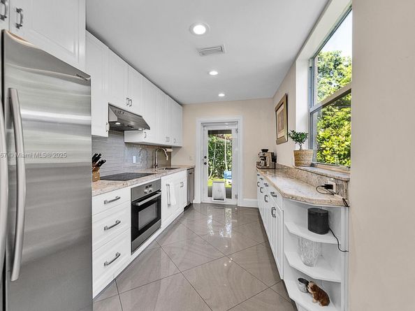 1406 Madrid St, Coral Gables FL 33134