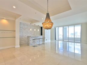 848 Brickell Key Dr 306, Miami FL 33131