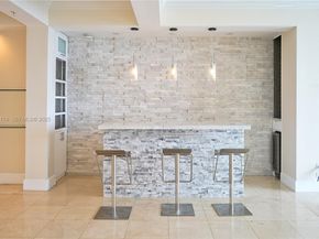 848 Brickell Key Dr 306, Miami FL 33131