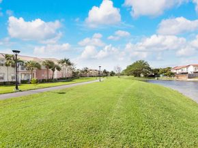 10012 NW 7th St 216, Miami FL 33172